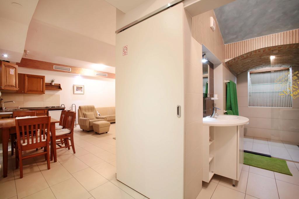 Carla Studio Apartment Zagreb Ruang foto