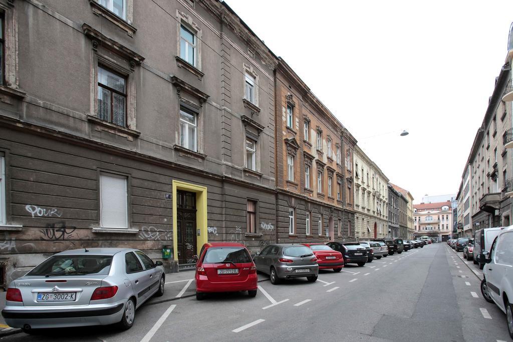 Carla Studio Apartment Zagreb Ruang foto