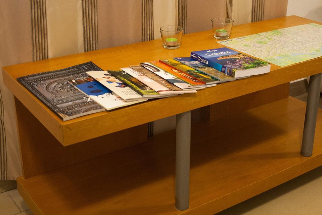 Carla Studio Apartment Zagreb Ruang foto